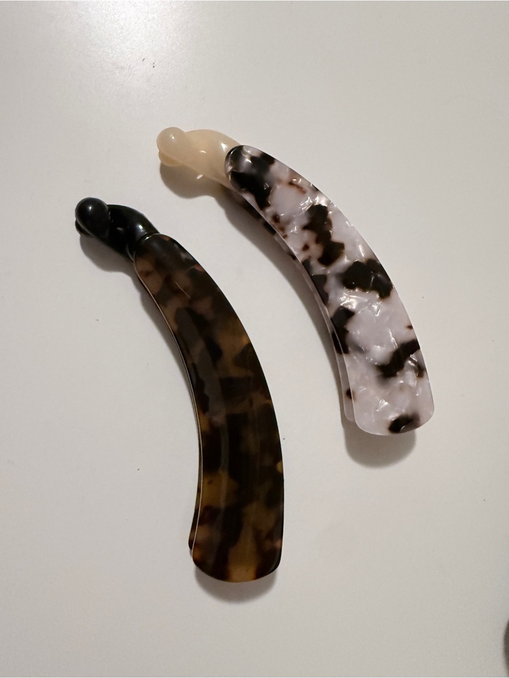 Marbled Tortoiseshell Resin Banana Clips by Anthropologie - 2 pack!